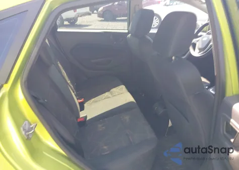 2012 Ford Fiesta Se z USA, uszkodzony, nr VIN 3FADP4BJ9CM153557